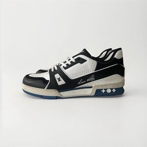 Louis Vuitton Trainer Sneaker 1A8Q7N Size 8.5 US LV w/ Entrupy Authentication
